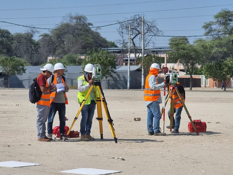 MANEJO DE LA ESTACION TOTAL